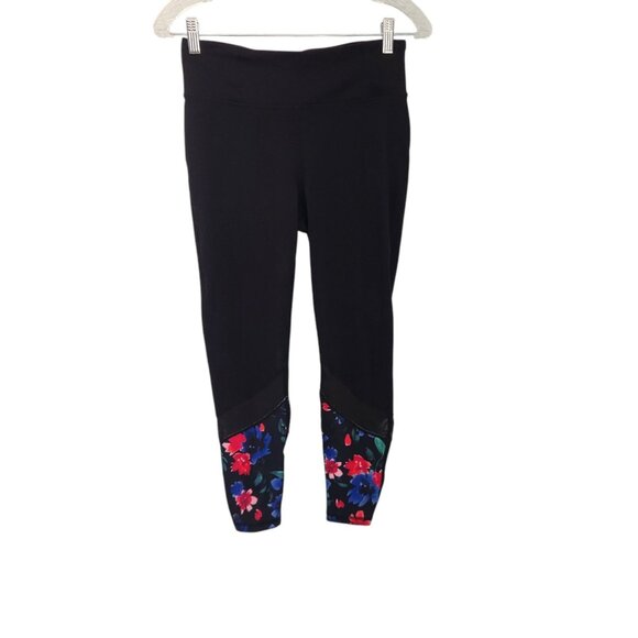 Gaiam‎ Leggings Om Lux Printed Mesh-Inset Capri Size Small Black Floral EUC - Picture 1 of 12